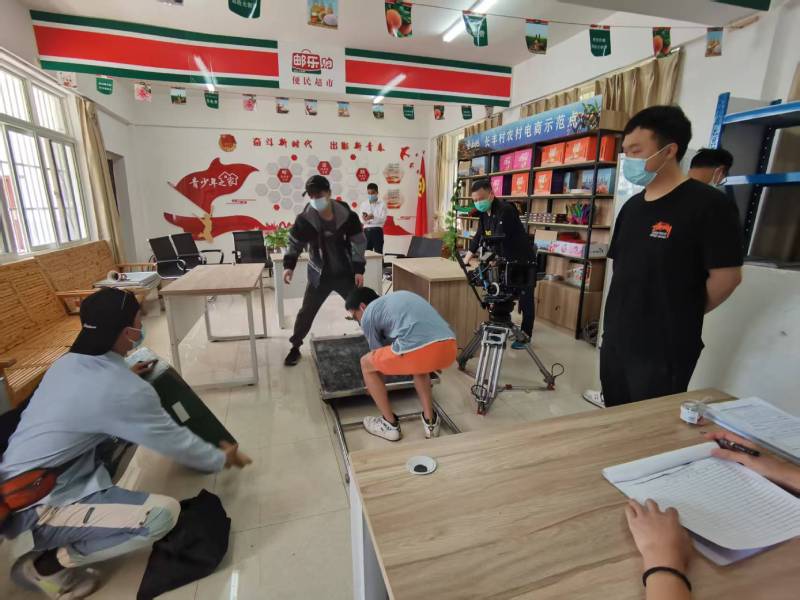 追星女孩心理学分析报告：代县广告片拍摄公司揭秘饭圈应援式传播逻辑